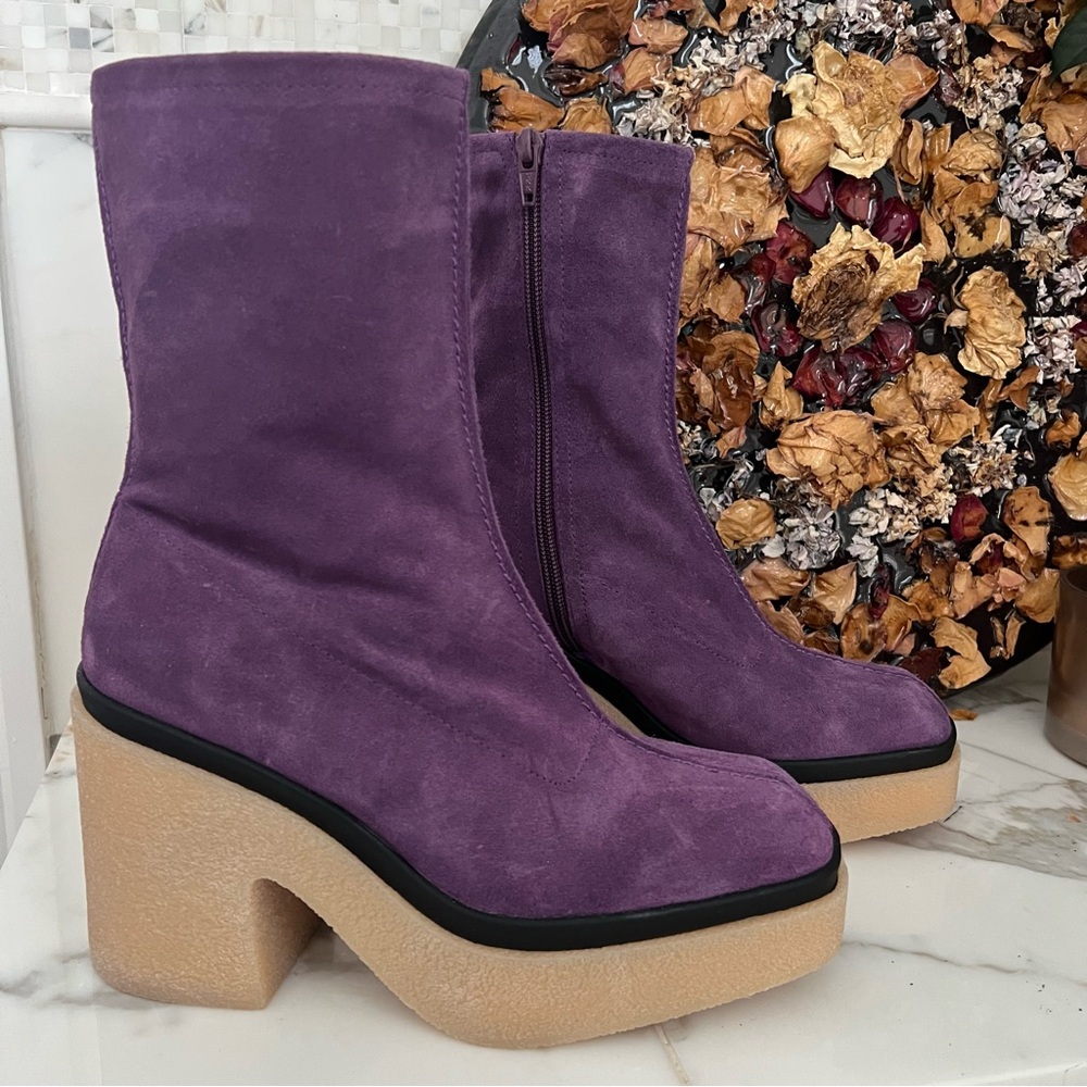 NWOT Free People purple suede platform boots